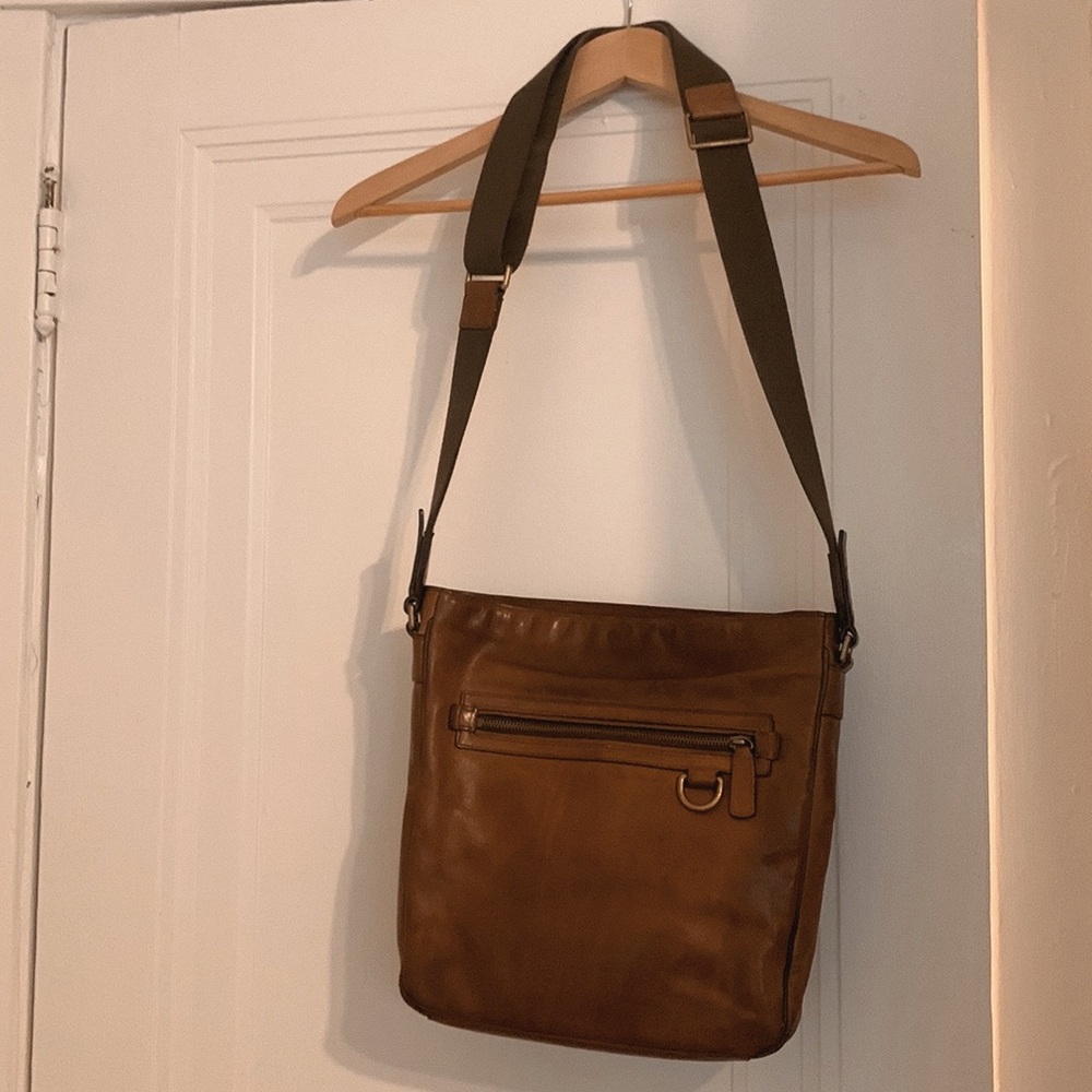 ‼️SOLD‼️ Coach leather crossbody Field bag